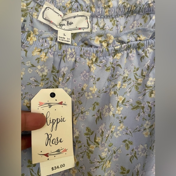 NWT Hippie Rose Blouse - Picture 3 of 3